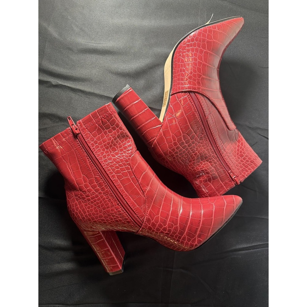 Catherine Malandrino Bolonie Red Croc Embossed Pointed Toe Block Heel Boots 8.5 - Picture 2 of 8